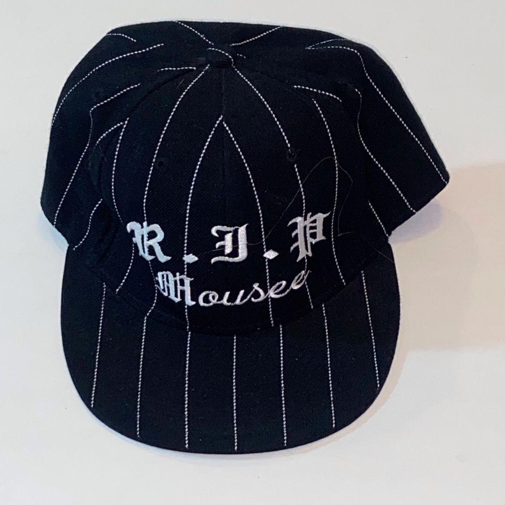 Stylish R.I.P. Mouse Mest Side Decky Black Cap with White Pinstripes Embroidered